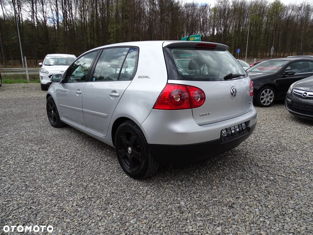 Volkswagen Golf 1.6 Goal - 5
