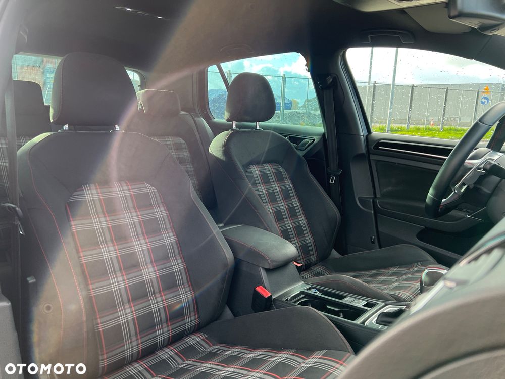 Volkswagen Golf VII 2.0 TSI BMT GTI DSG - 27