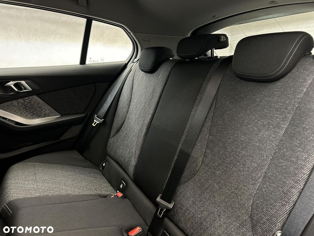 BMW Seria 1 - 18