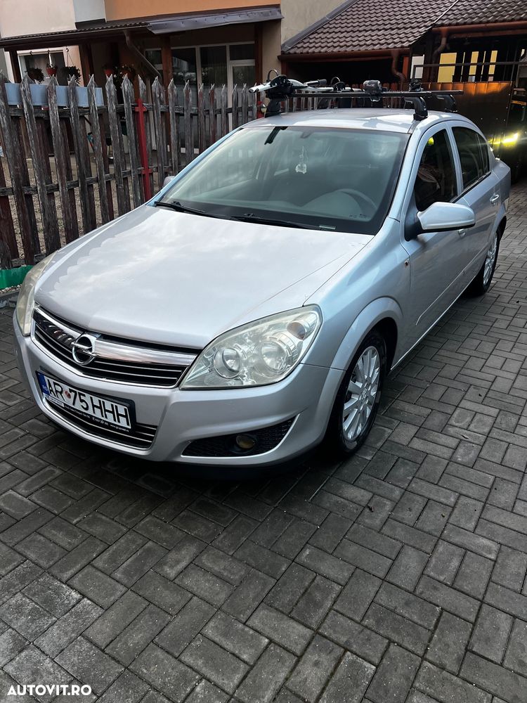 Opel Astra - 1