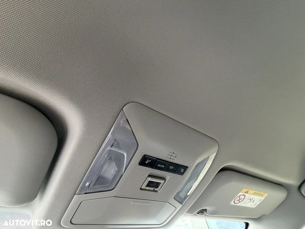 Toyota RAV4 - 27