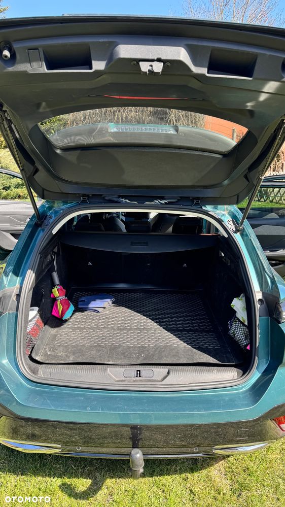 Peugeot 308 1.5 BlueHDi Allure S&S - 22