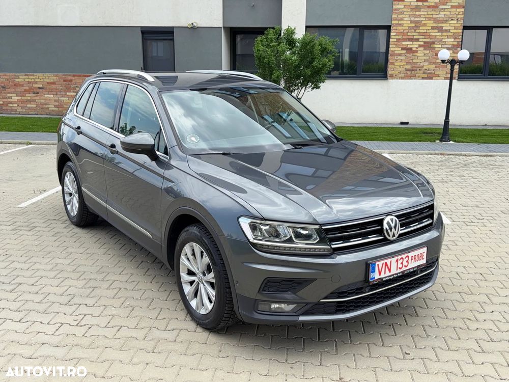 Volkswagen Tiguan - 16