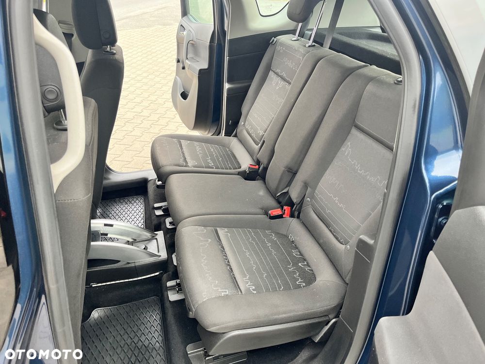 Opel Meriva - 13