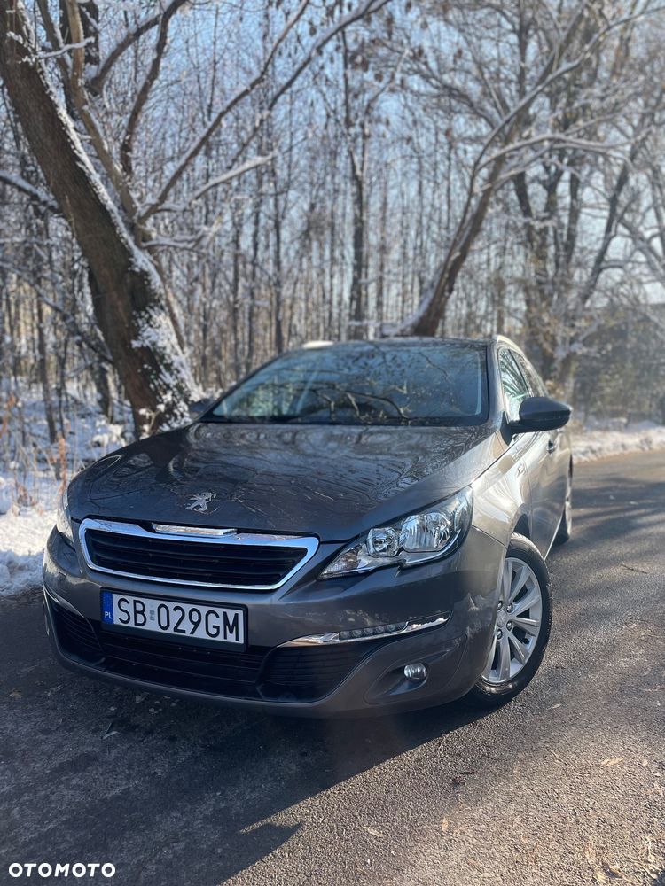Peugeot 308 - 1
