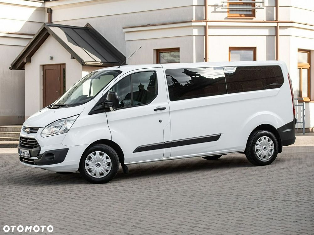 Ford Transit Custom 310 L2H1 Limited - 11