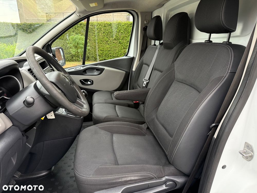 Renault Trafic - 11