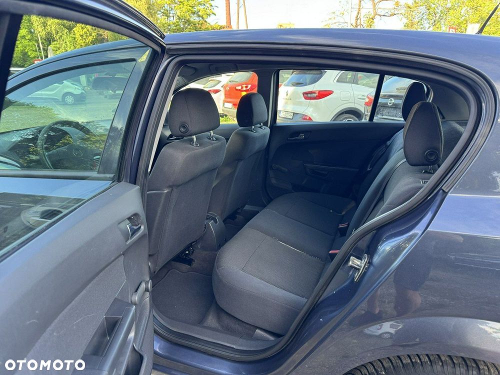 Opel Astra - 19