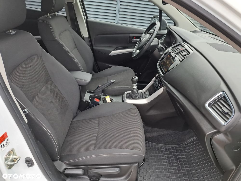 Suzuki SX4 S-Cross 1.4 Boosterjet Hybrid Comfort - 18