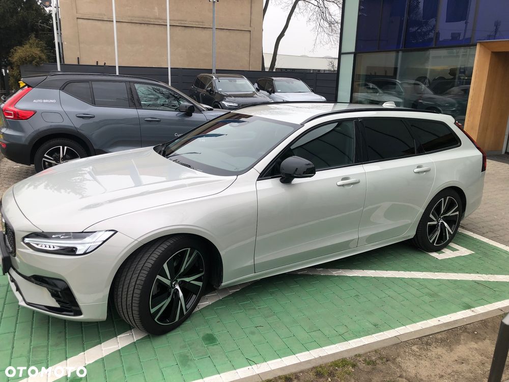 Volvo V90 D4 AWD R-Design - 8