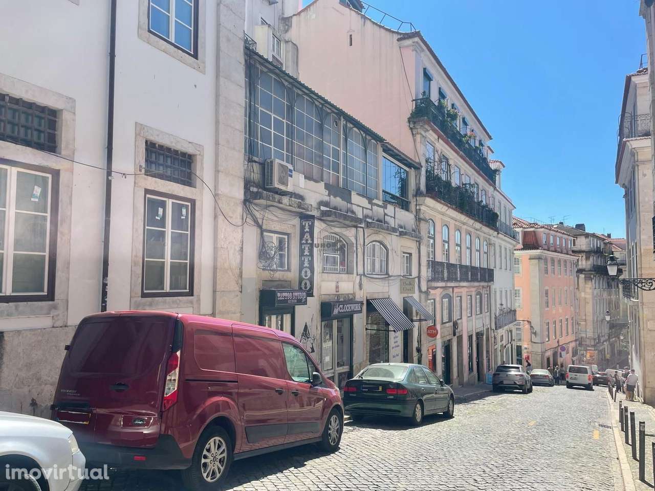 Loja para venda | 2 pisos | Rua das Flores | Zona premium - Grande imagem: 3/19