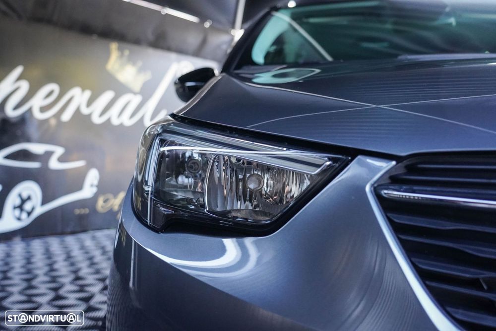 Opel Crossland X - 10