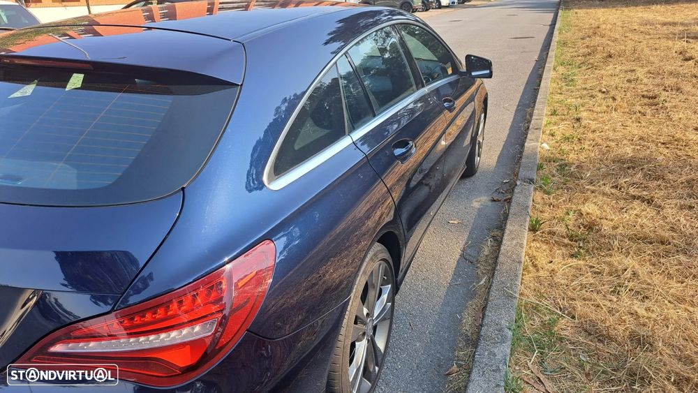 Mercedes-Benz CLA 180 d Shooting Brake - 15