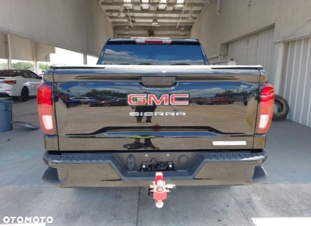GMC Sierra - 5