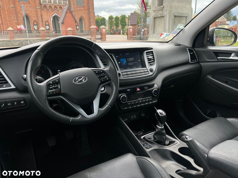 Hyundai Tucson 2.0 CRDi 2WD Trend - 17