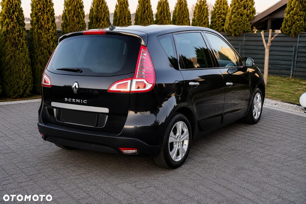 Renault Scenic 2.0 16V 140 CVT Bose Edition - 2