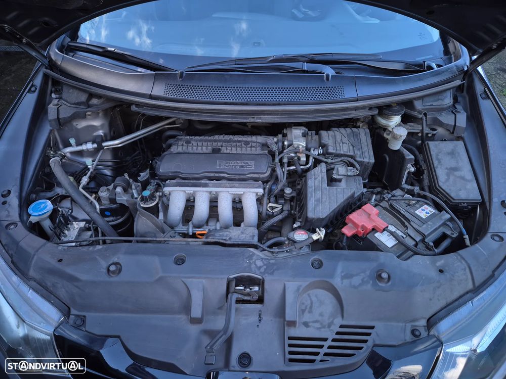 Honda Civic 1.4 i-VTEC Sport - 4