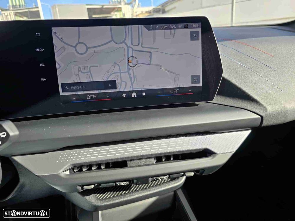 BMW 116 Pack Desportivo M - 13