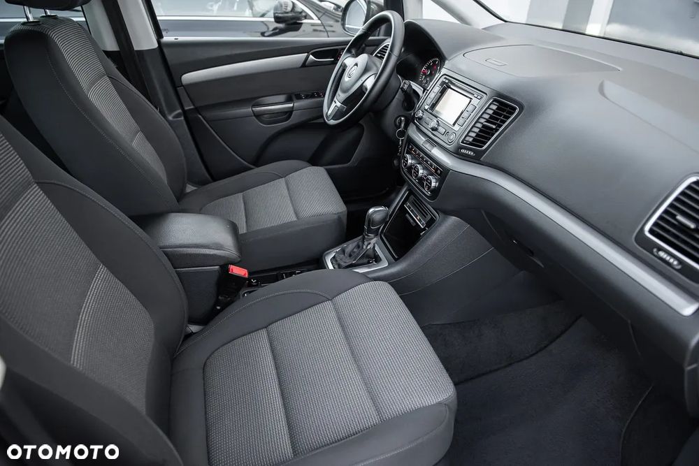 Volkswagen Sharan - 33