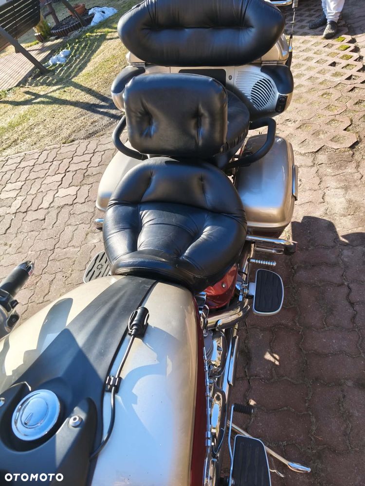 Yamaha Venture - 5