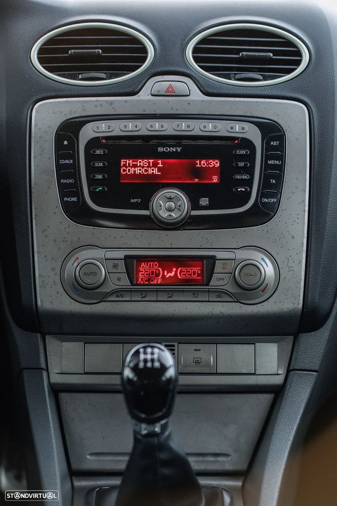 Ford Focus SW 1.6 TDCi Sport WRC - 16