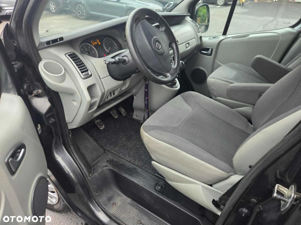 Opel Vivaro - 3