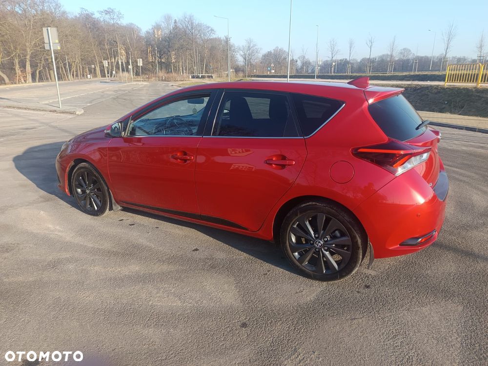 Toyota Auris 1.6 Valvematic Edition - 4