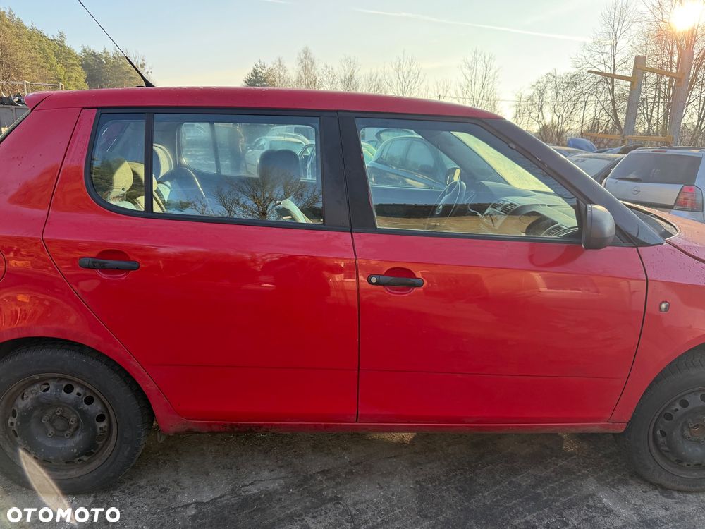 DRZWI TYLNE PRAWE SKODA FABIA II 81512 - 1