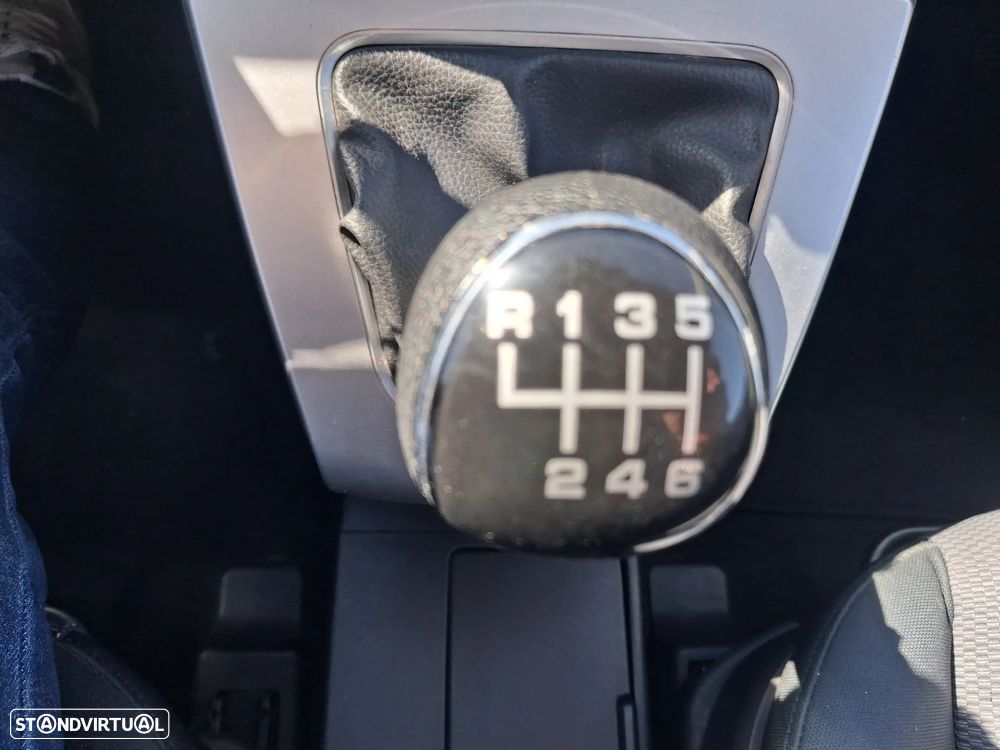 Mazda 5 MZR-CD 2.0 Sport - 18