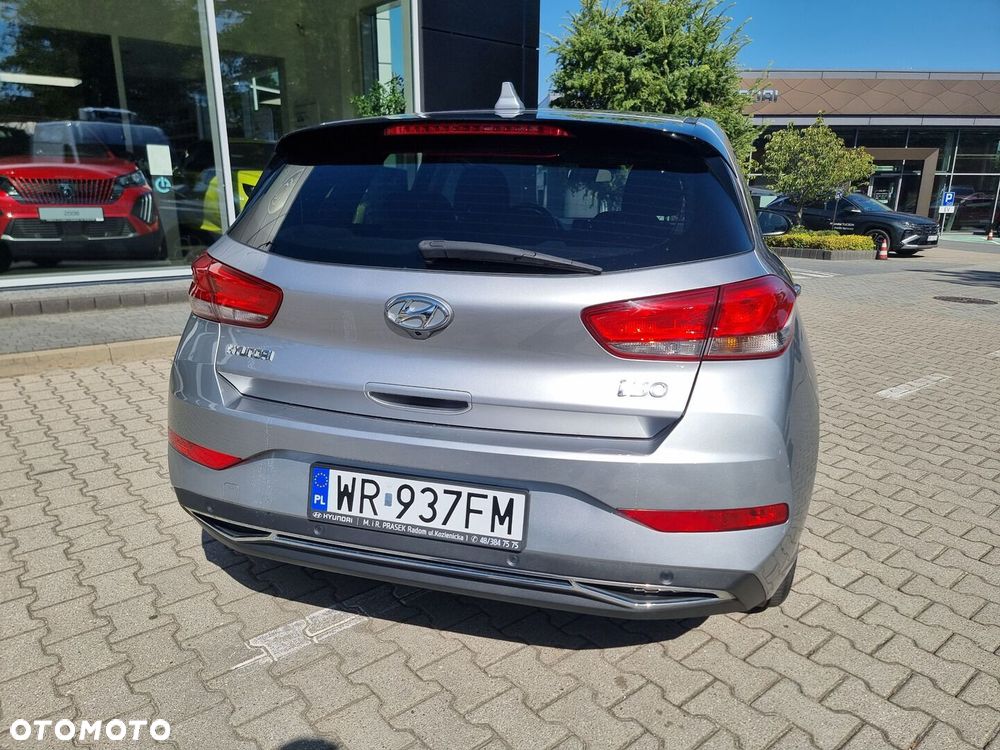 Hyundai i30 1.5 DPI Smart - 14