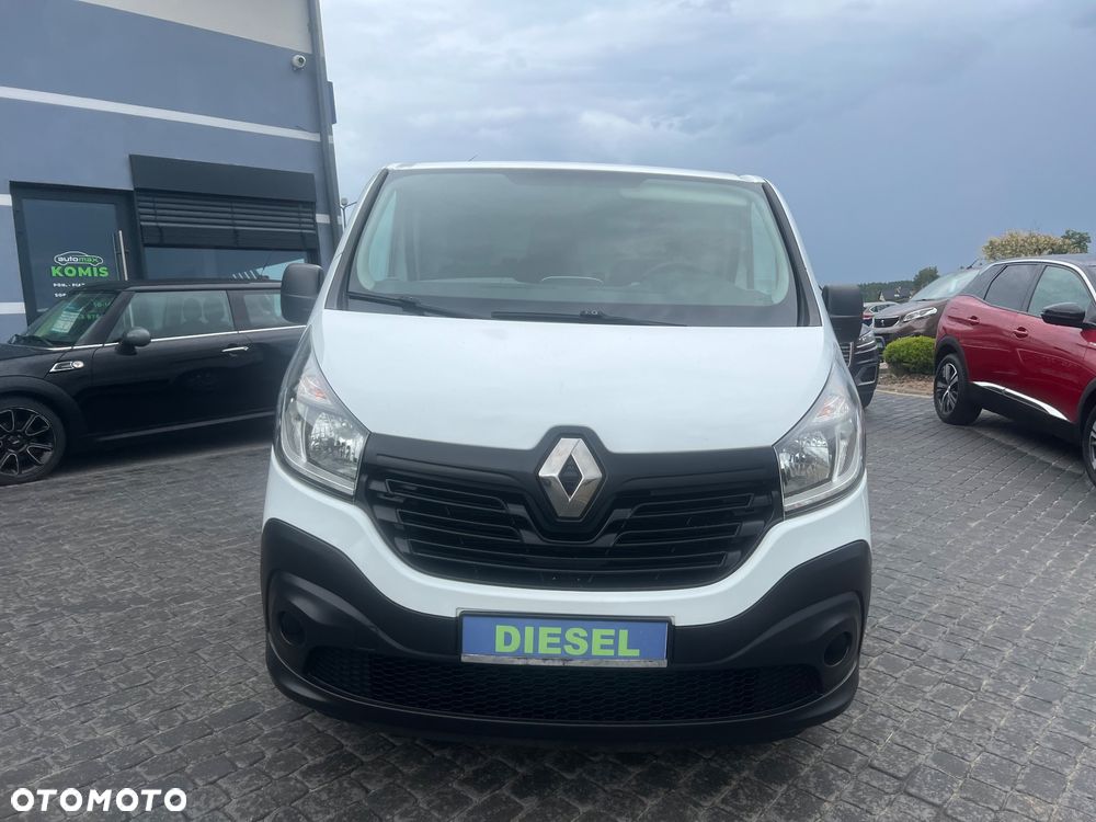 Renault Trafic - 2