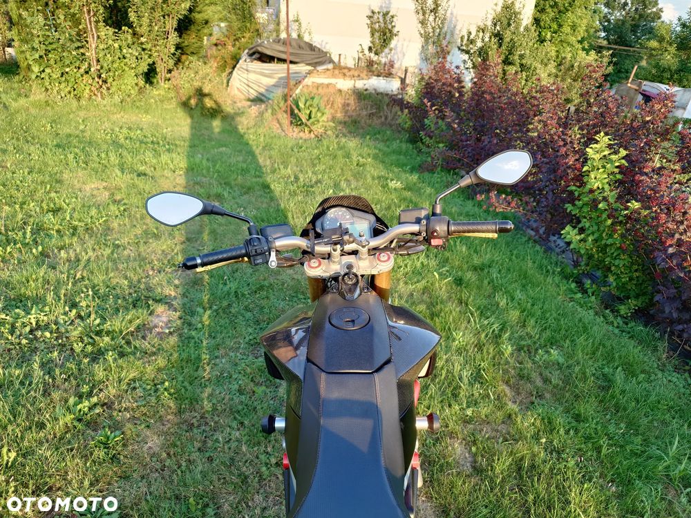 Aprilia Dorsoduro - 8