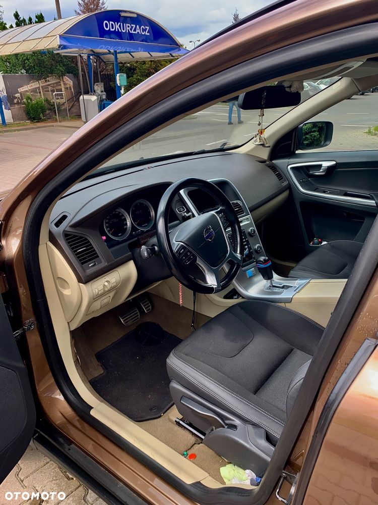 Volvo XC 60 - 11