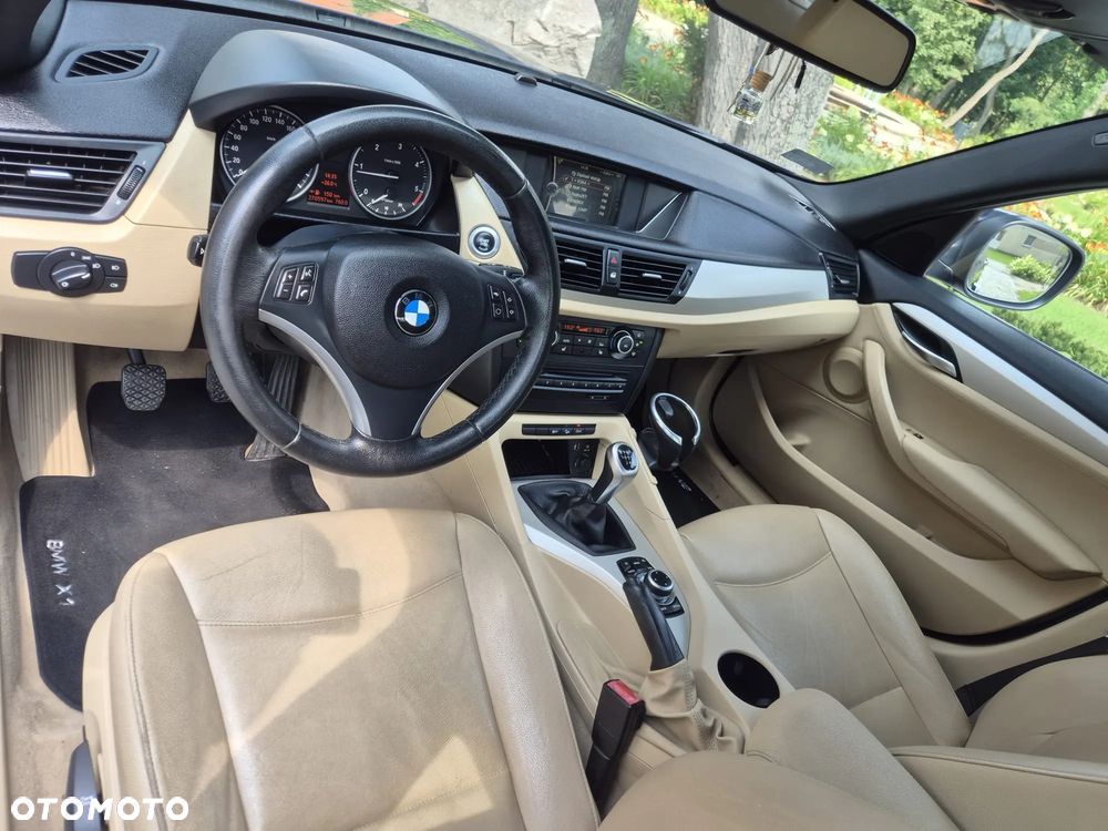 BMW X1 - 10