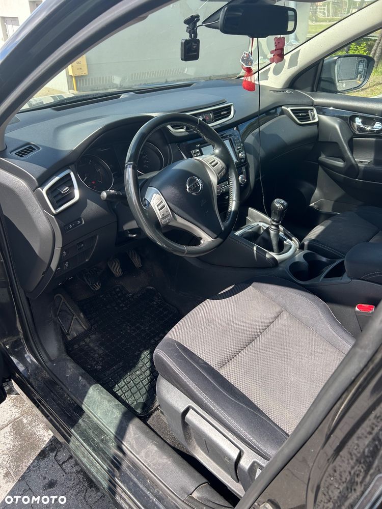 Nissan Qashqai 1.5 dCi Tekna - 9