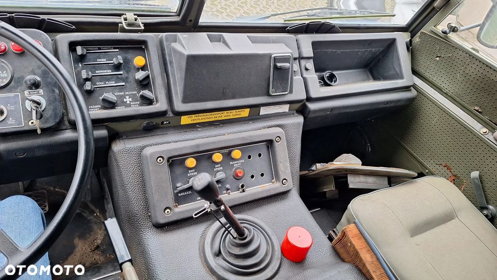 Volvo C03 6X6-6-V - 13