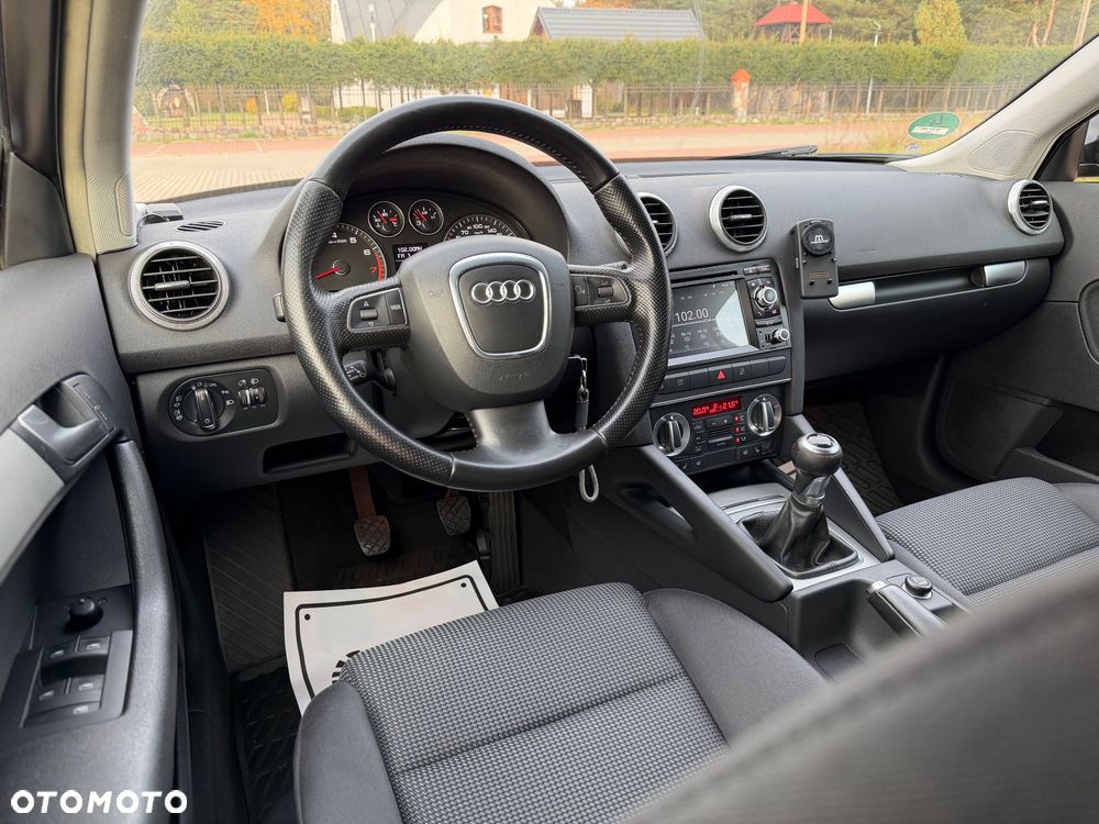 Audi A3 Sportback - 11