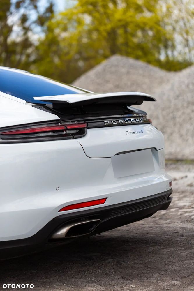 Porsche Panamera 4 Executive - 31