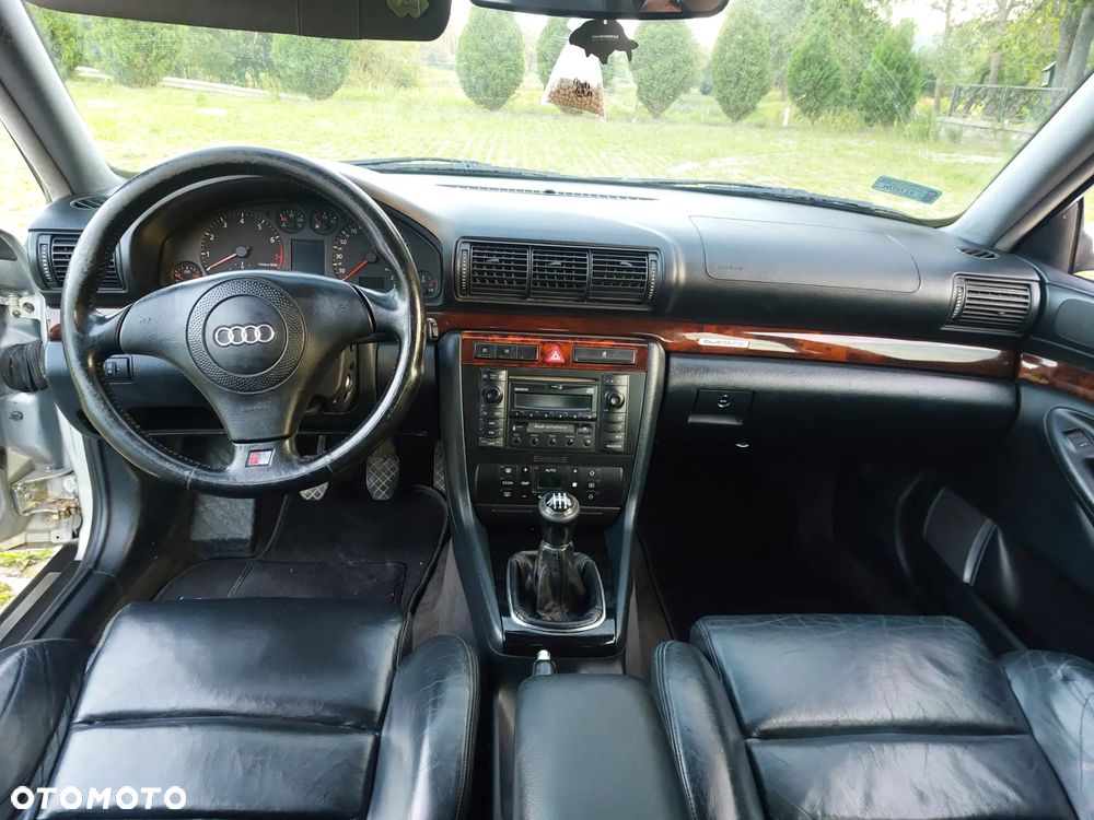 Audi A4 ver-1-8t-quattro - 9