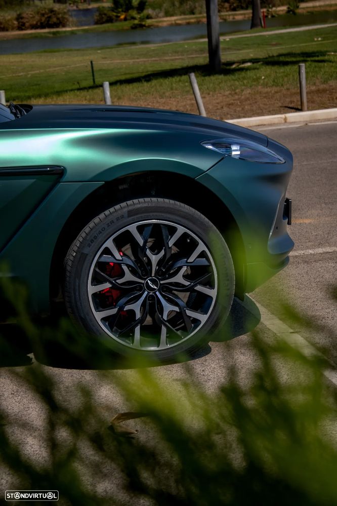 Aston Martin DBX Standard - 5