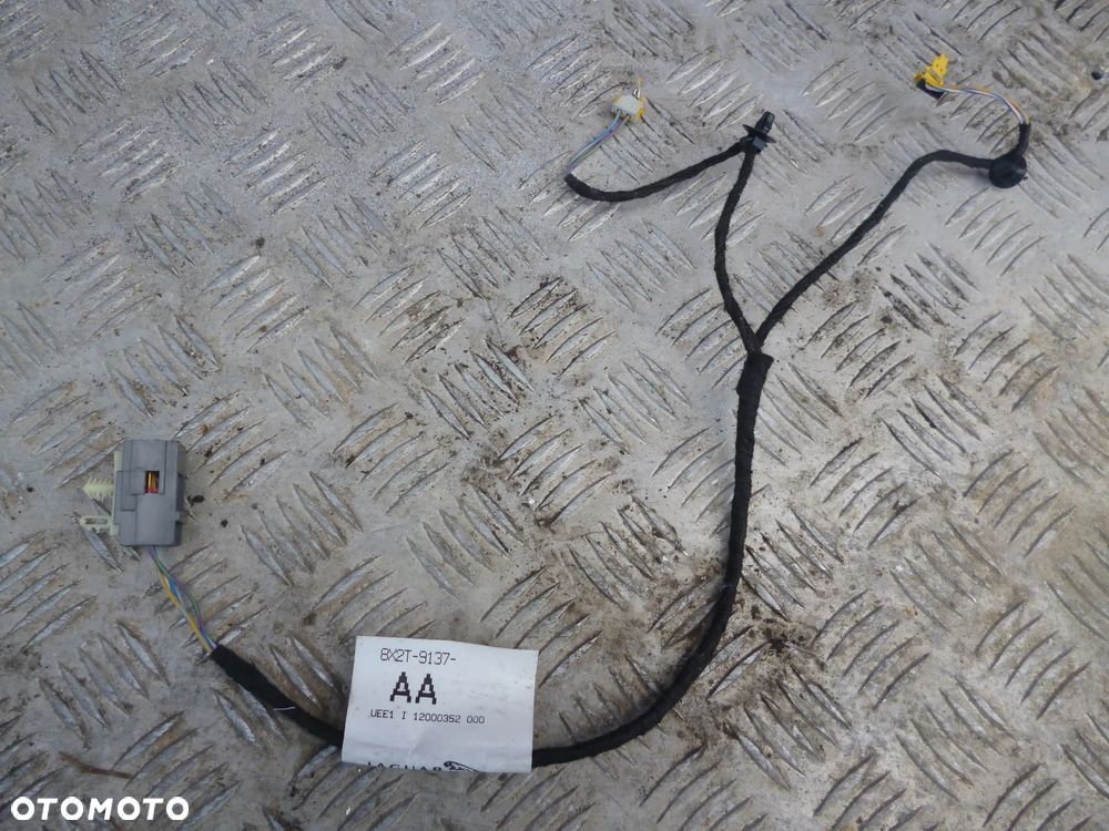 JAGUAR XF X250 3.0 V6 PRZEWODY OD PODUSZKI POWIETRZNEJ - 1