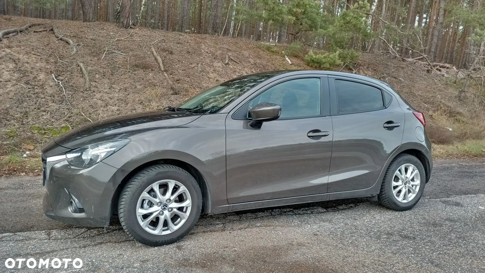 Mazda 2 Hybrid - 1