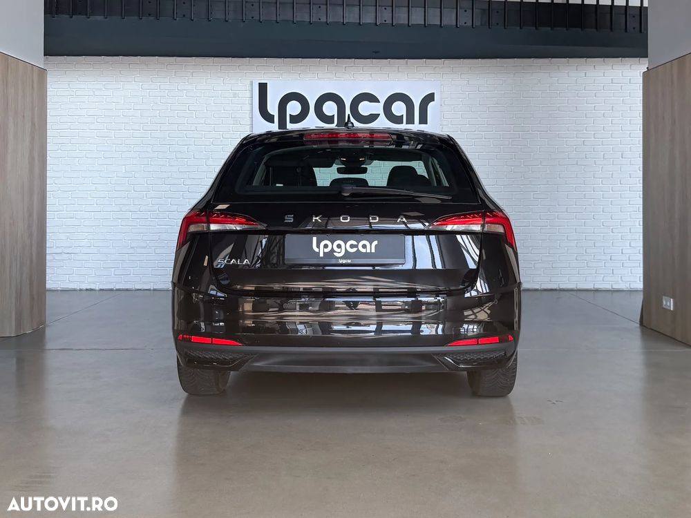 Skoda Scala - 8