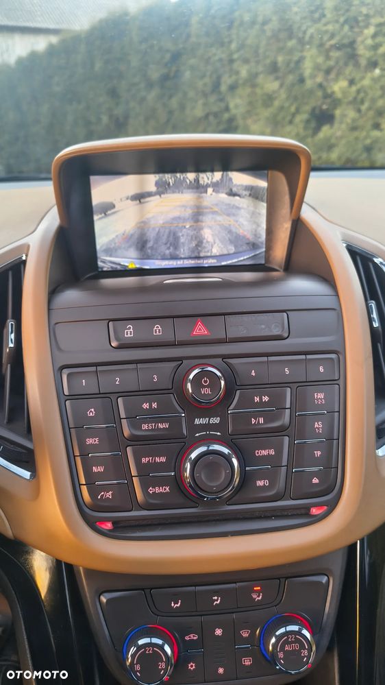 Opel Zafira Tourer 1.6 ECOTEC DIT Business Edition - 28