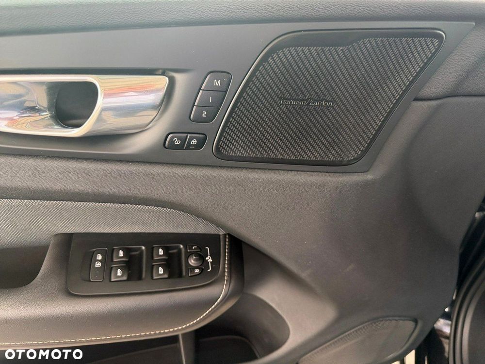 Volvo XC 60 - 16