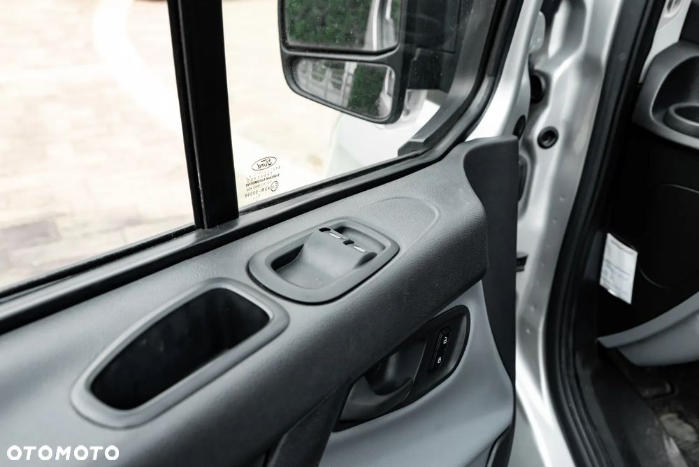 Ford Transit Custom - 17