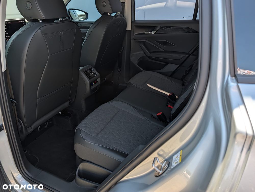 Volkswagen Tiguan 1.5 eTSI Life Plus DSG - 10