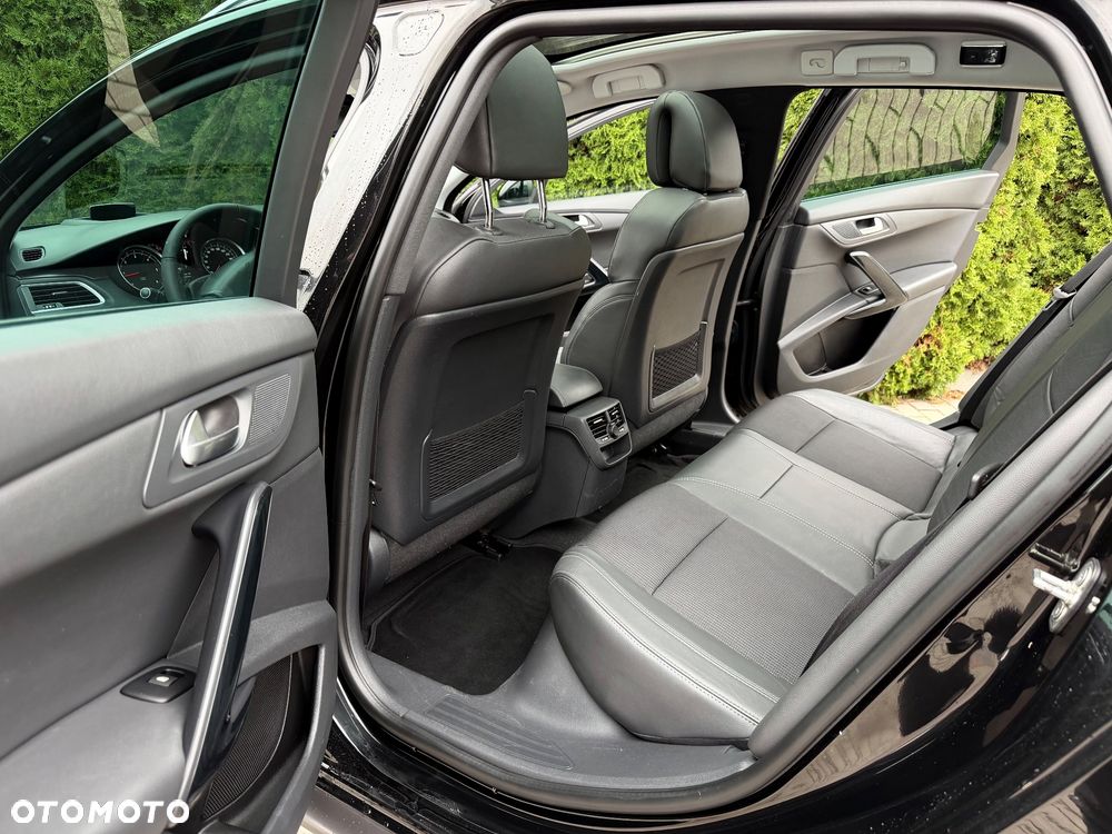 Peugeot 508 BlueHDi FAP 180 Automatik Stop&Start Allure - 31