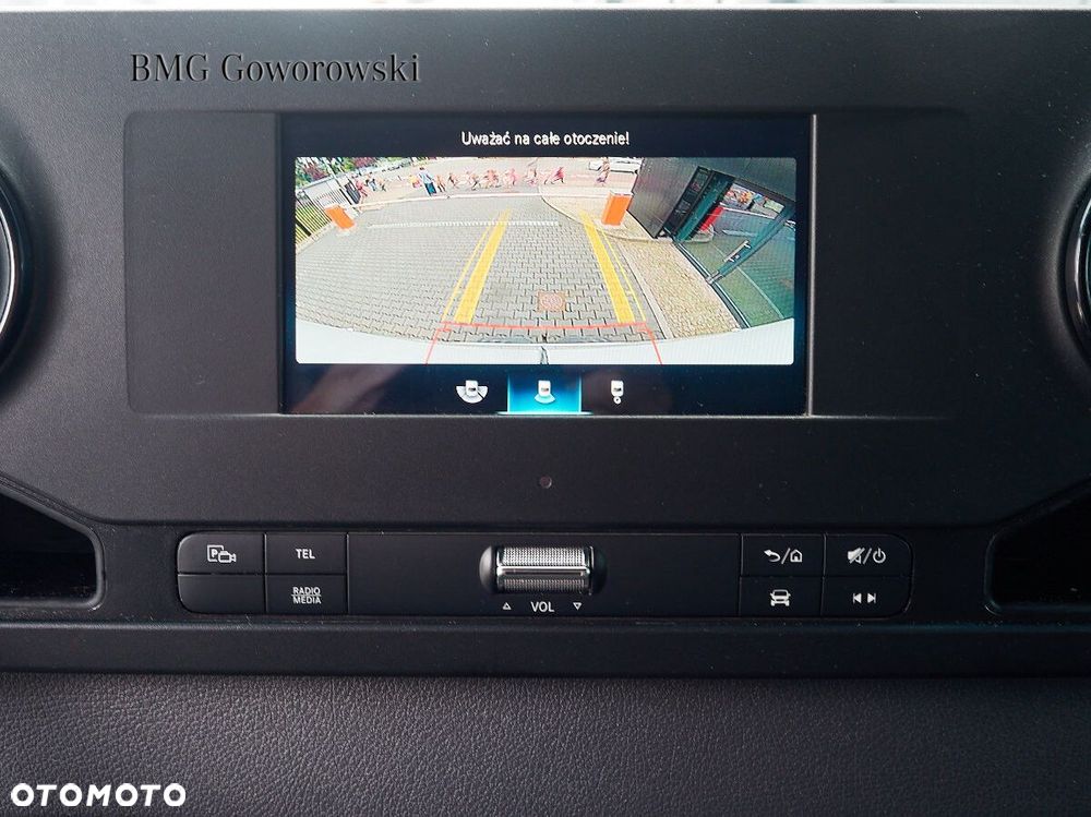 Mercedes-Benz Sprinter - 9