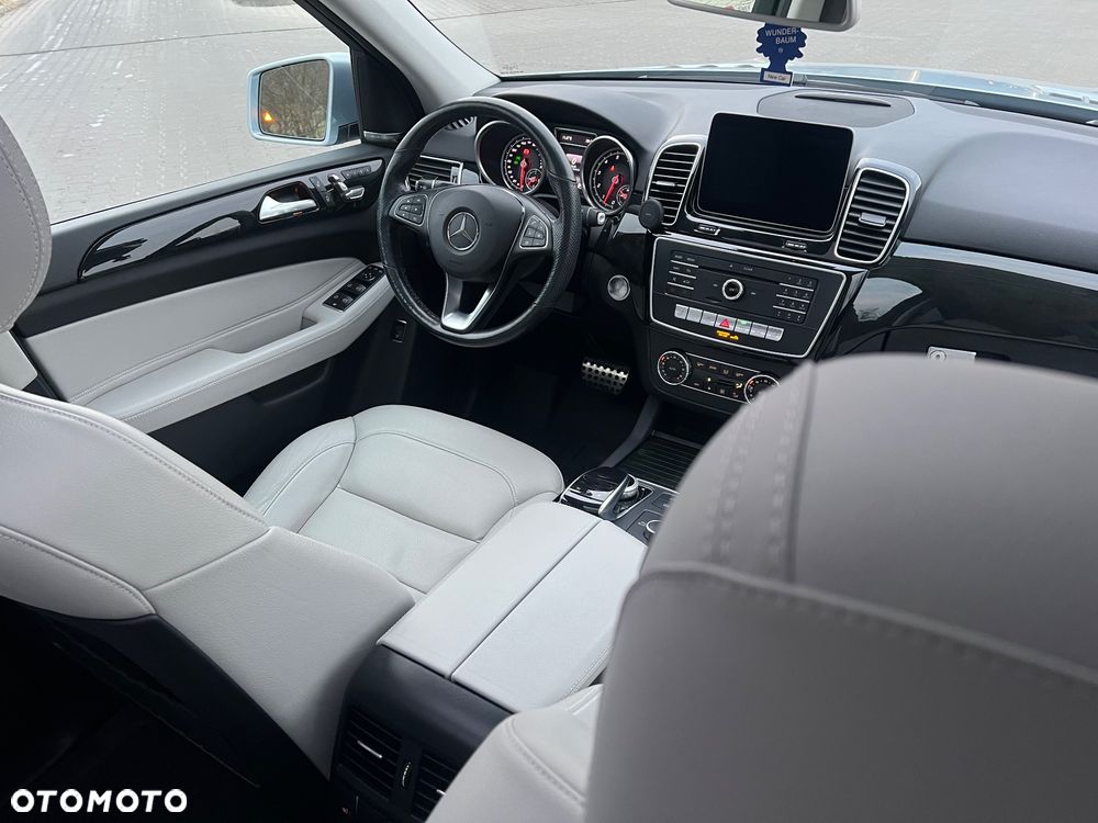 Mercedes-Benz GLE 400 4-Matic 9G-TRONIC - 18